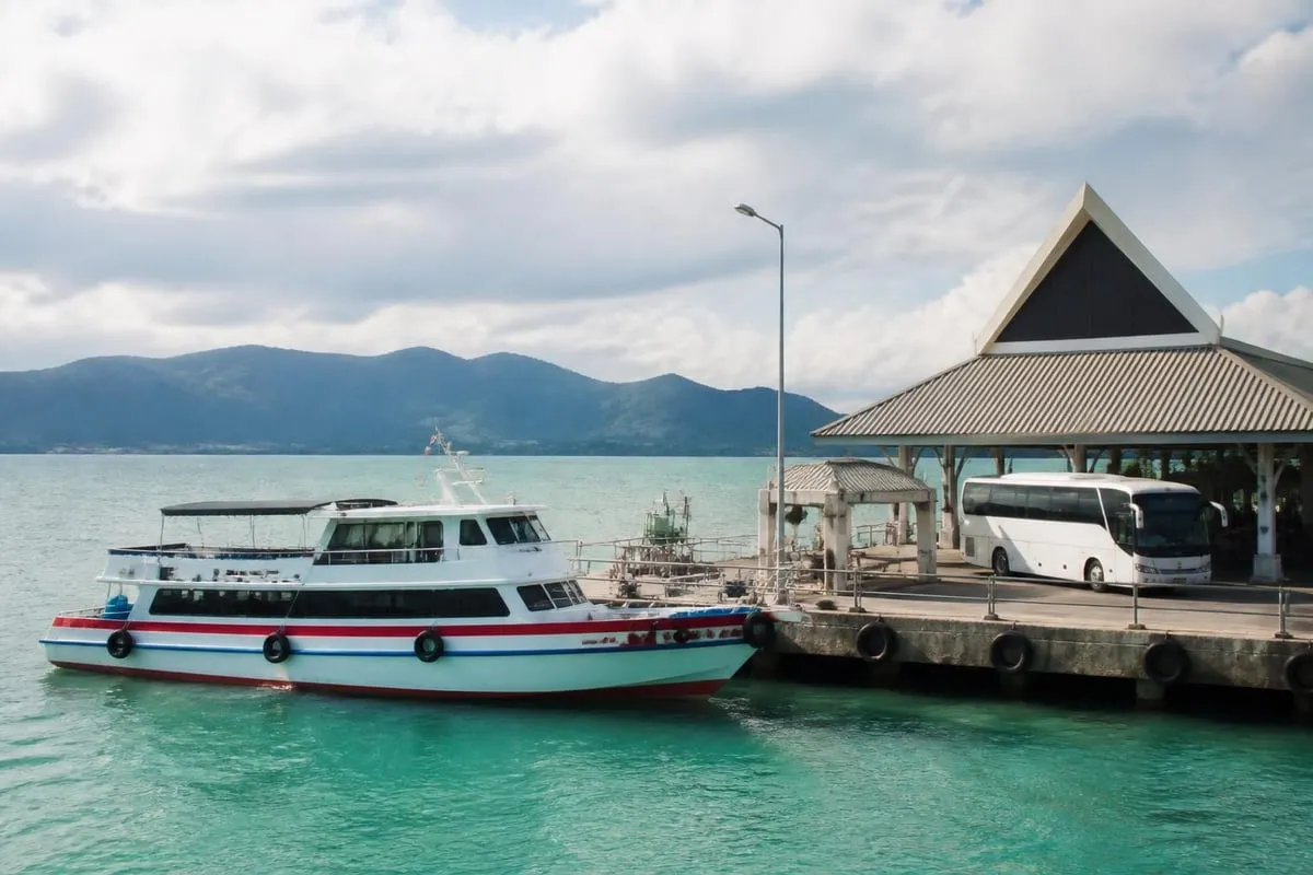 Ferry and bus transfer route