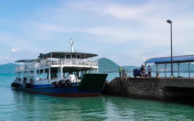 Surat Thani Phangan Ferry Guide: Routes & Tips 2026