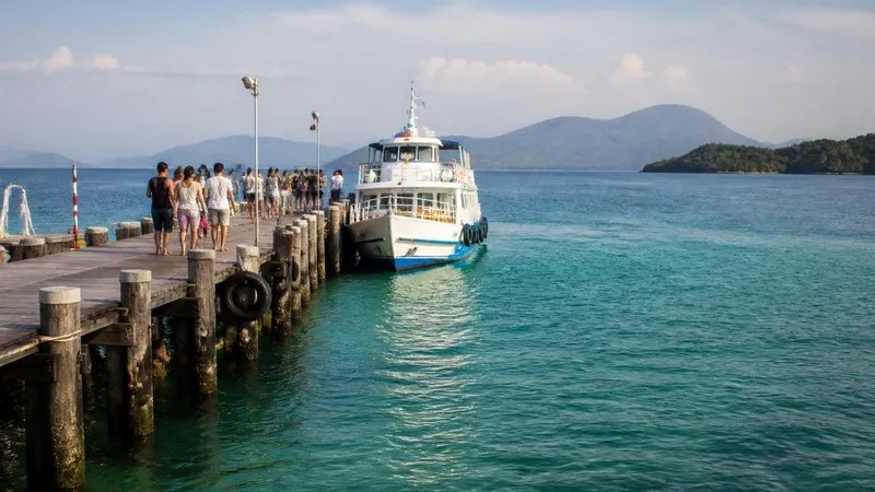 Thai Islands Near Bangkok: Your 2026 Escape Guide